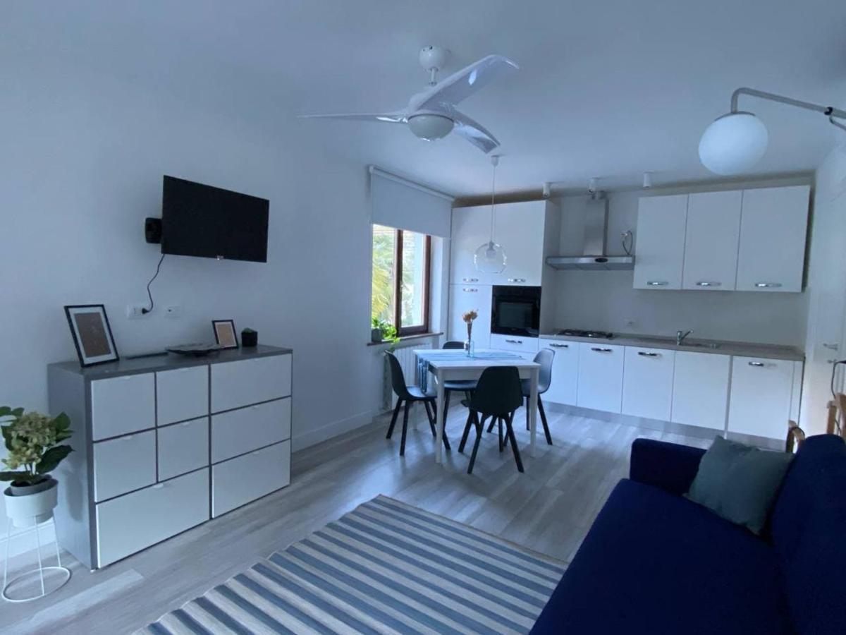 Garda View Apartment Tenno Luaran gambar