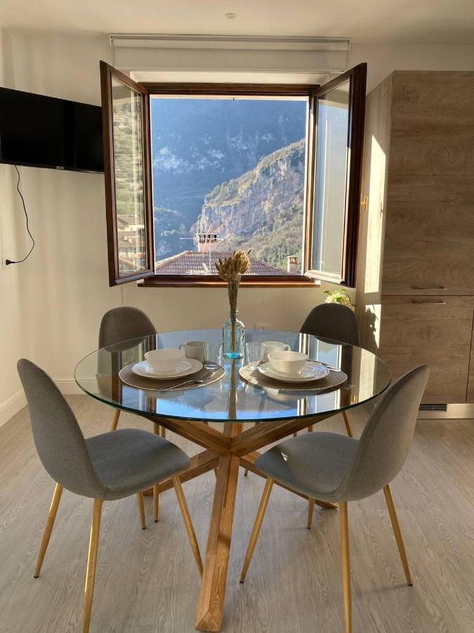 Garda View Apartment Tenno Luaran gambar