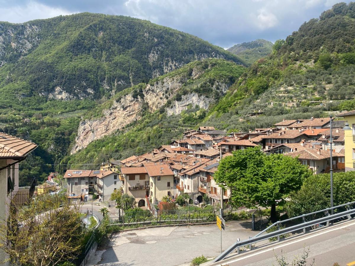 Garda View Apartment Tenno Luaran gambar