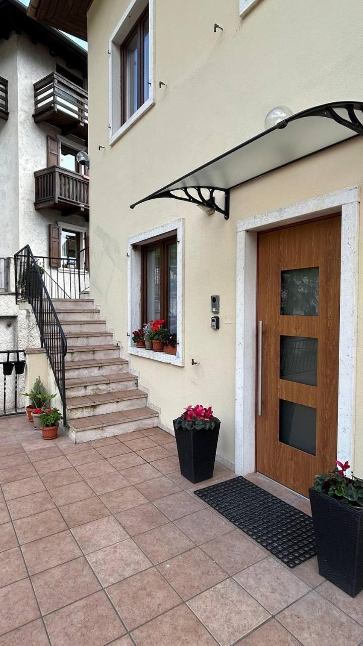 Garda View Apartment Tenno Luaran gambar
