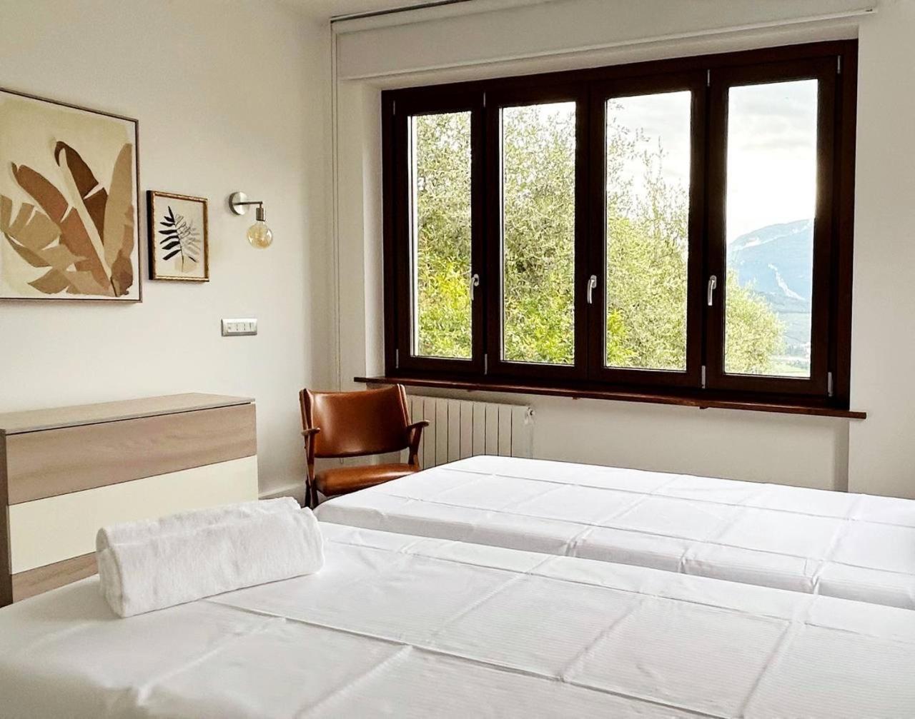 Garda View Apartment Tenno Luaran gambar