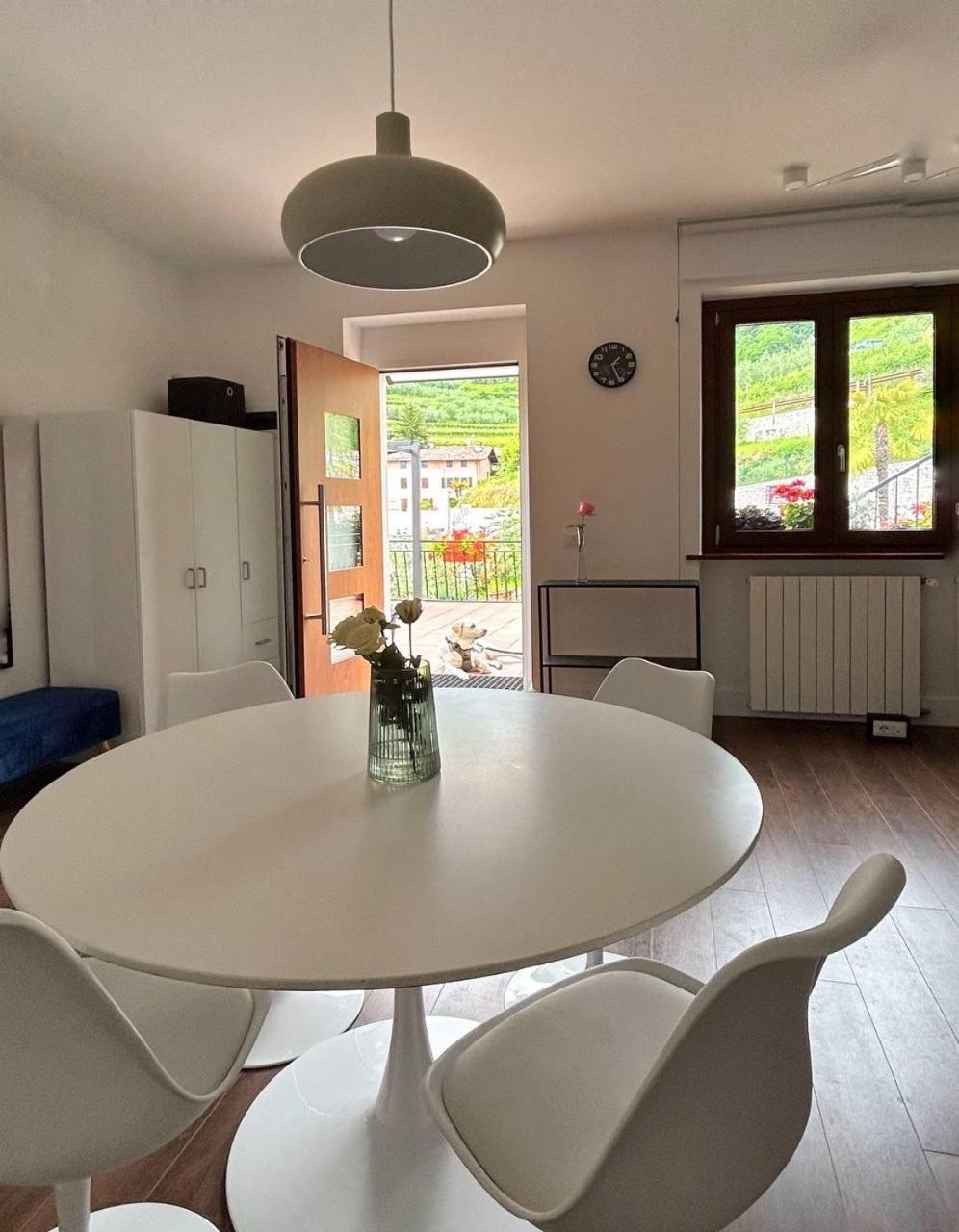 Garda View Apartment Tenno Luaran gambar